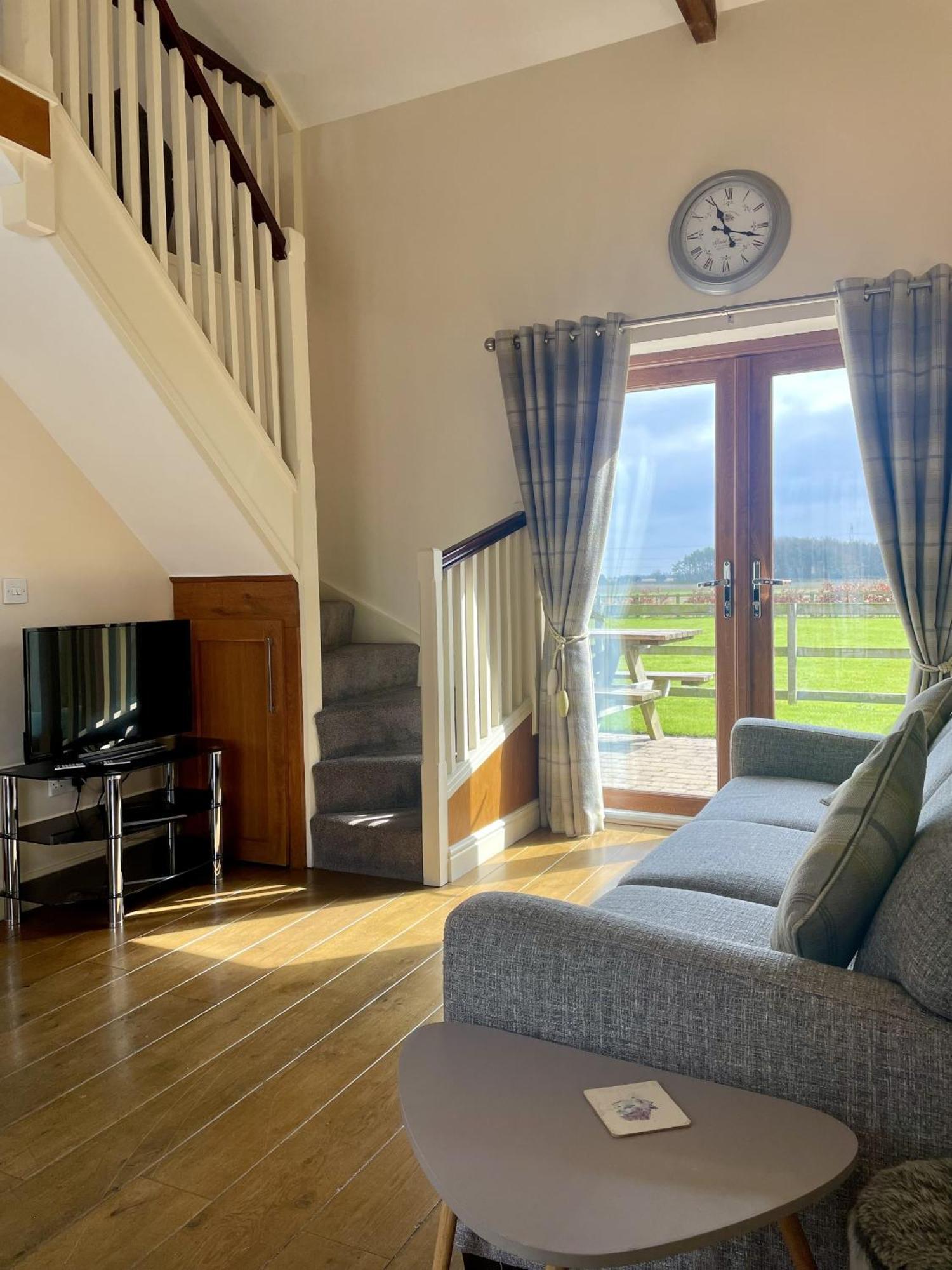 Grange Farm Cottages Wressell Extérieur photo